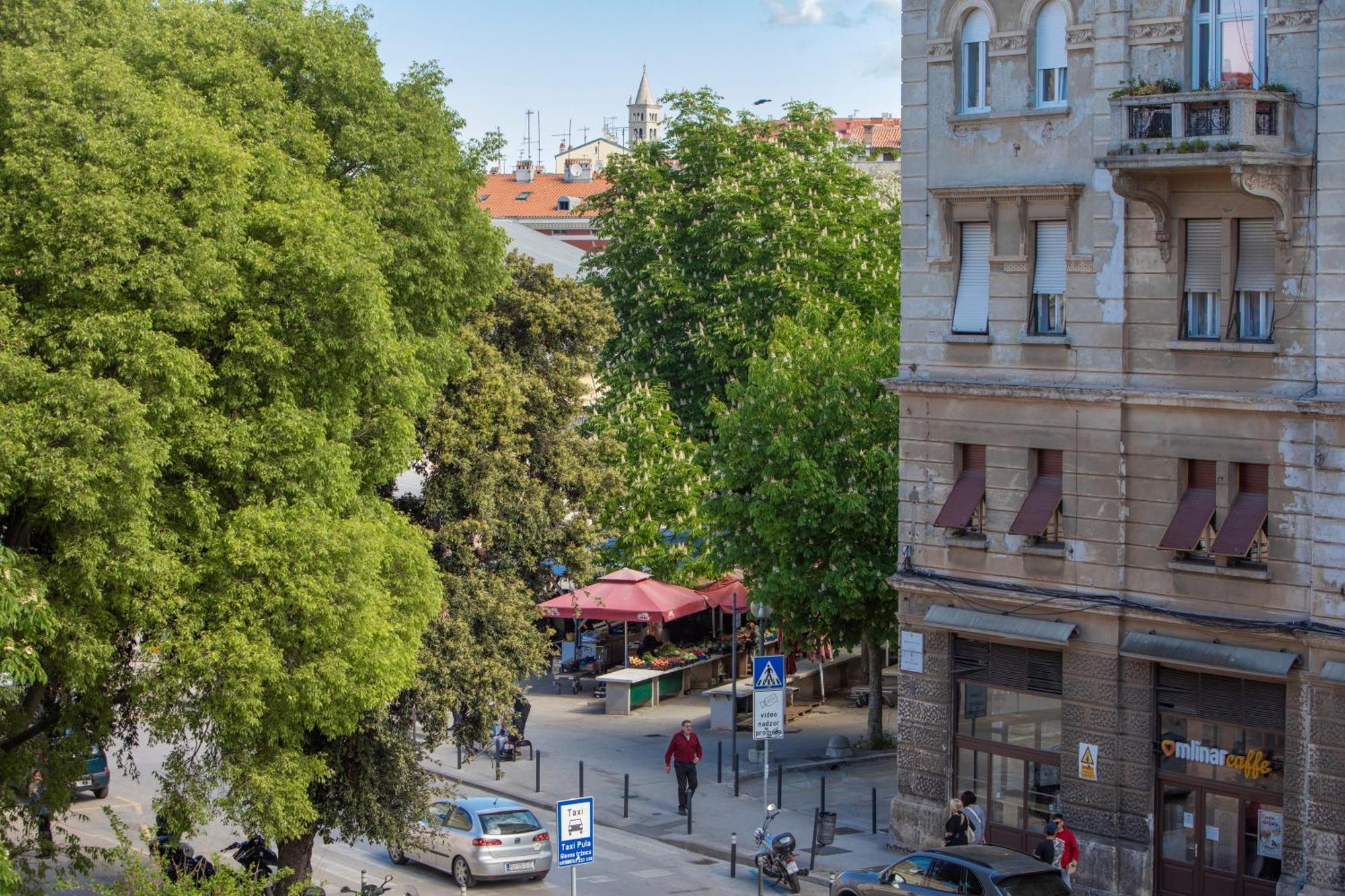 City Market Apartments PUY Exterior foto