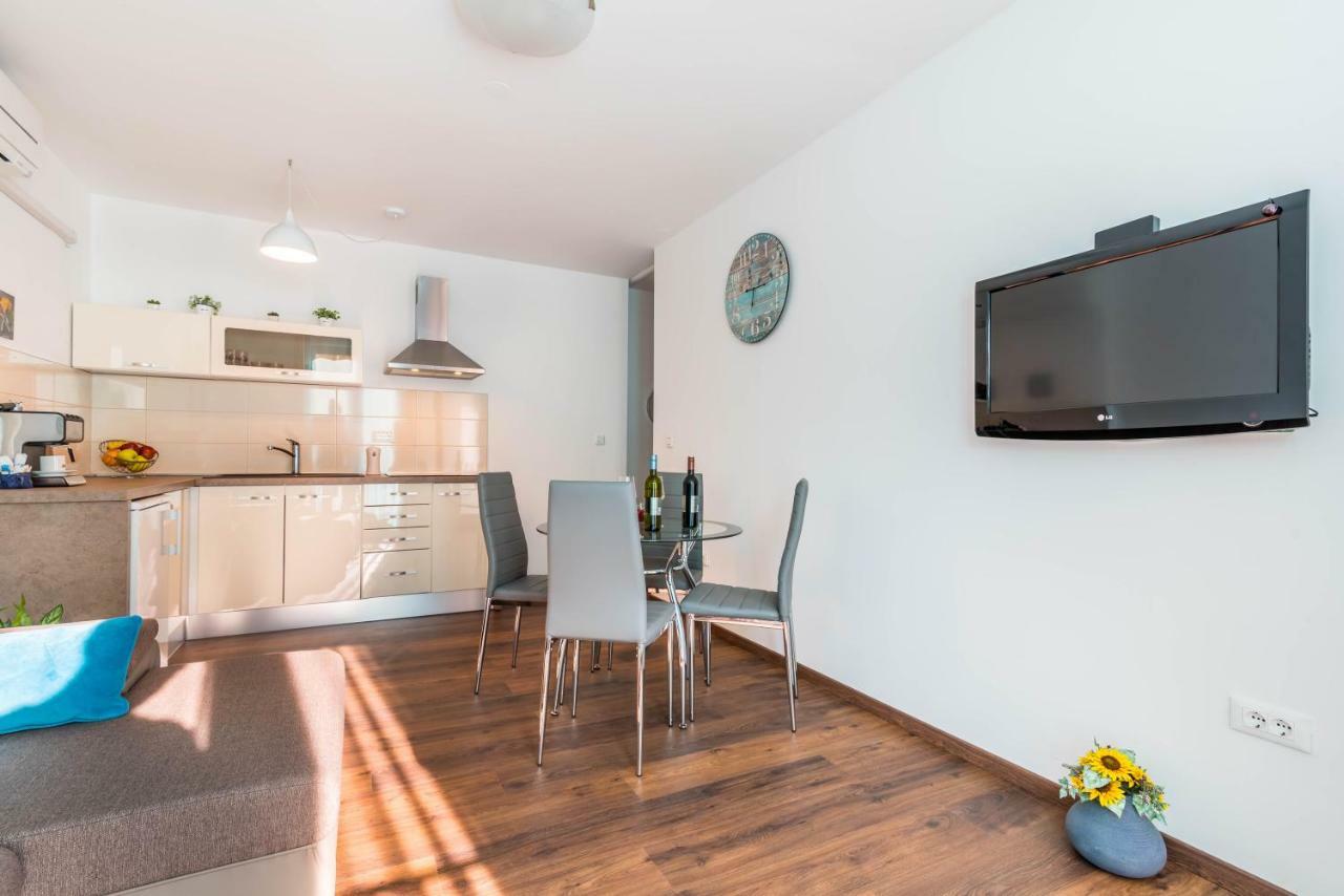 City Market Apartments PUY Exterior foto